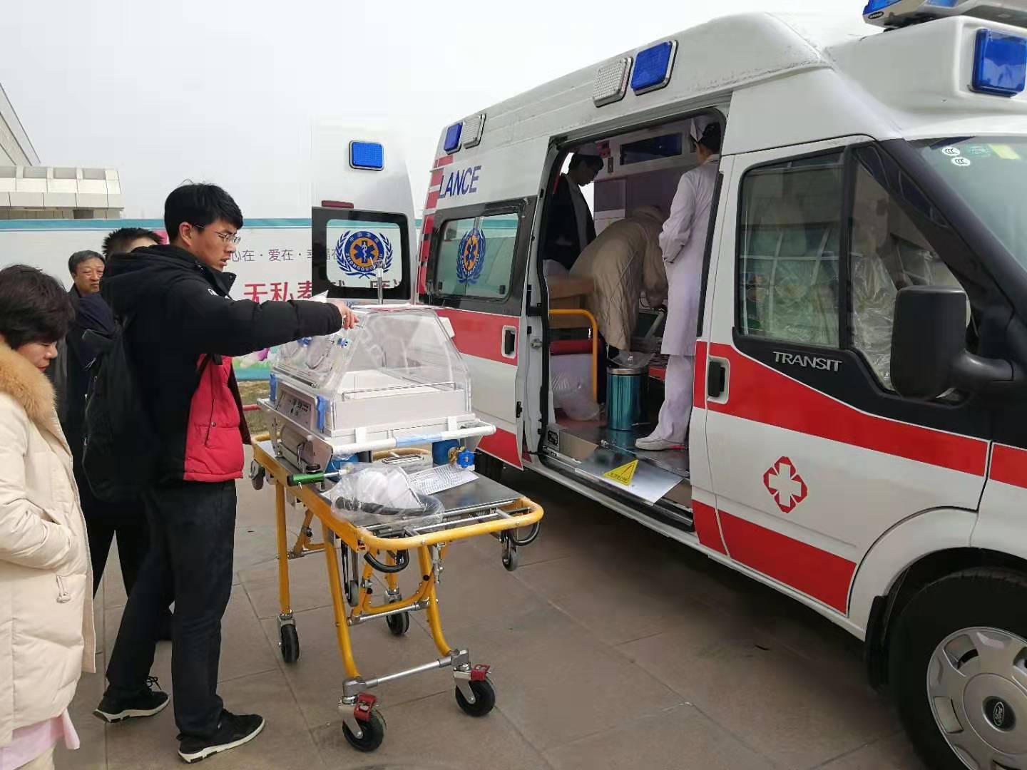 永靖县救护车转院